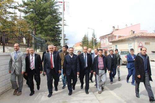 Saadet Partisi Konya Bykehir  Belediye Bakan Aday Av. Hasan Hseyin Uyar'n Kadnhan le ziyareti 